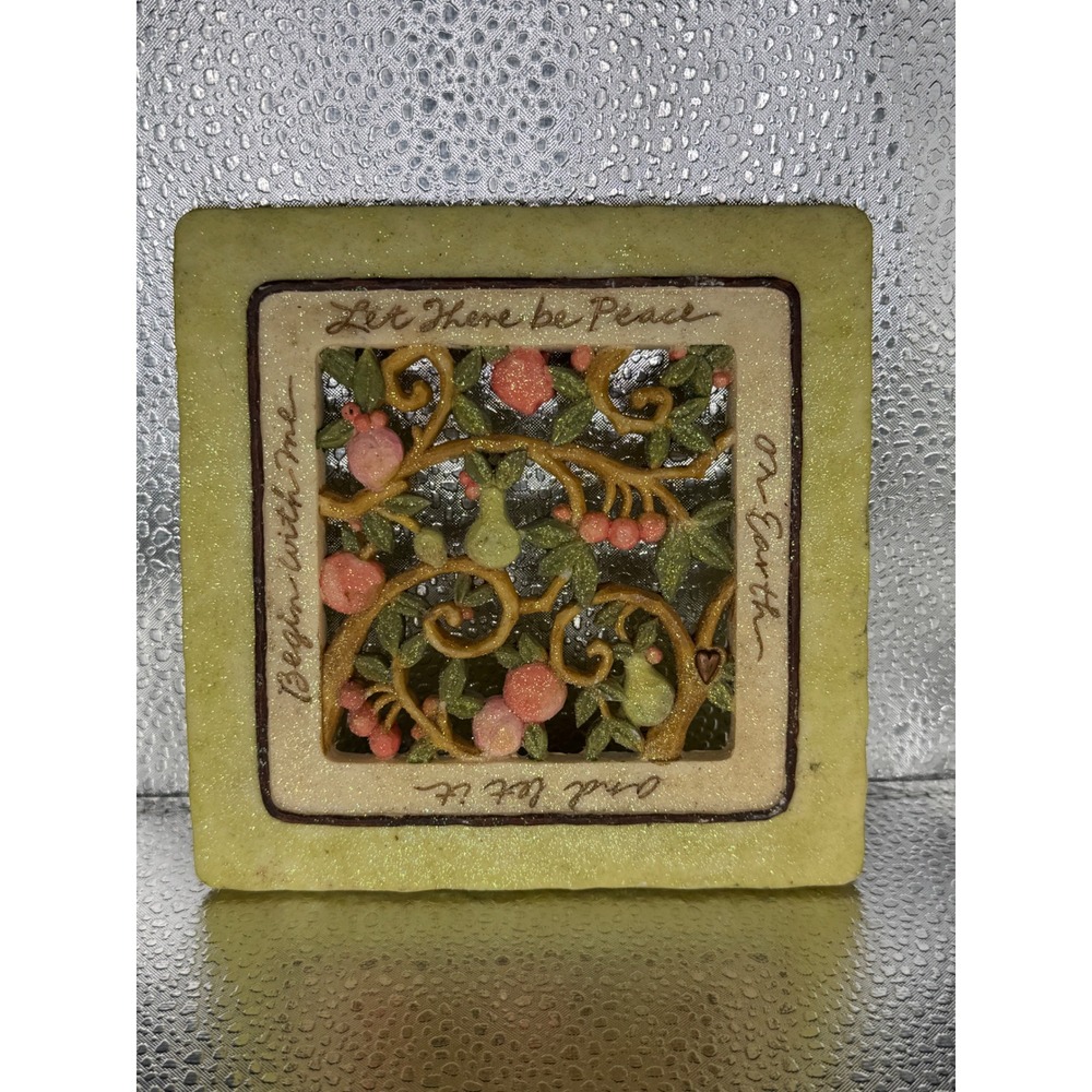 Enesco Foundations Karen Hahn Peace on Earth Wall Plaque 4006703 Green Cream